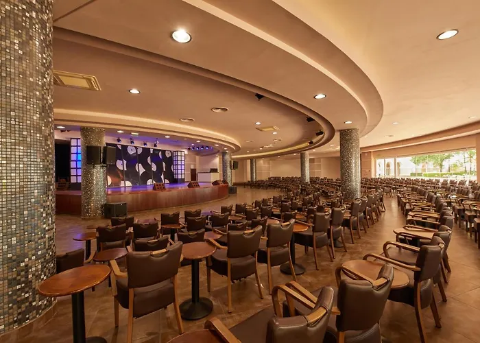 Dreams Sunny And Отель