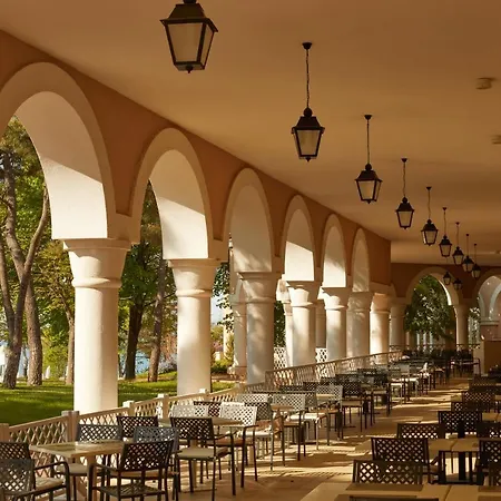 Хотел Dreams Sunny And