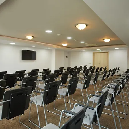 Alua Sunny & Hotel 5*