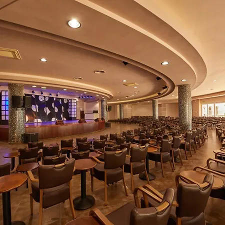 Dreams Sunny And 酒店