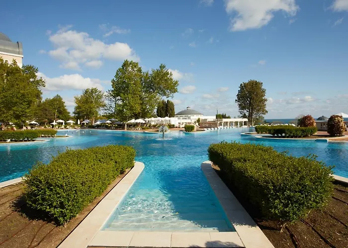 Hotel Dreams Sunny And