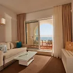 Hotel Dreams Sunny And